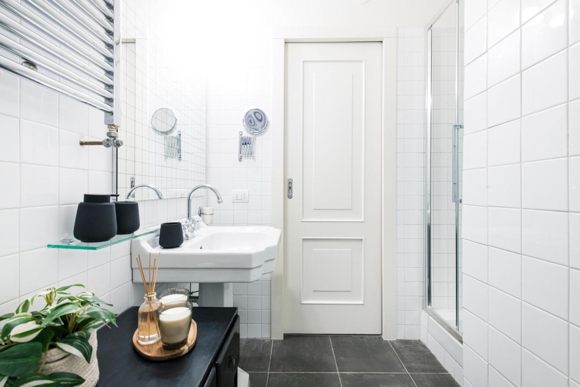 Lovely Apartment On The Navigli River By Easylife มิลาน ภายนอก รูปภาพ