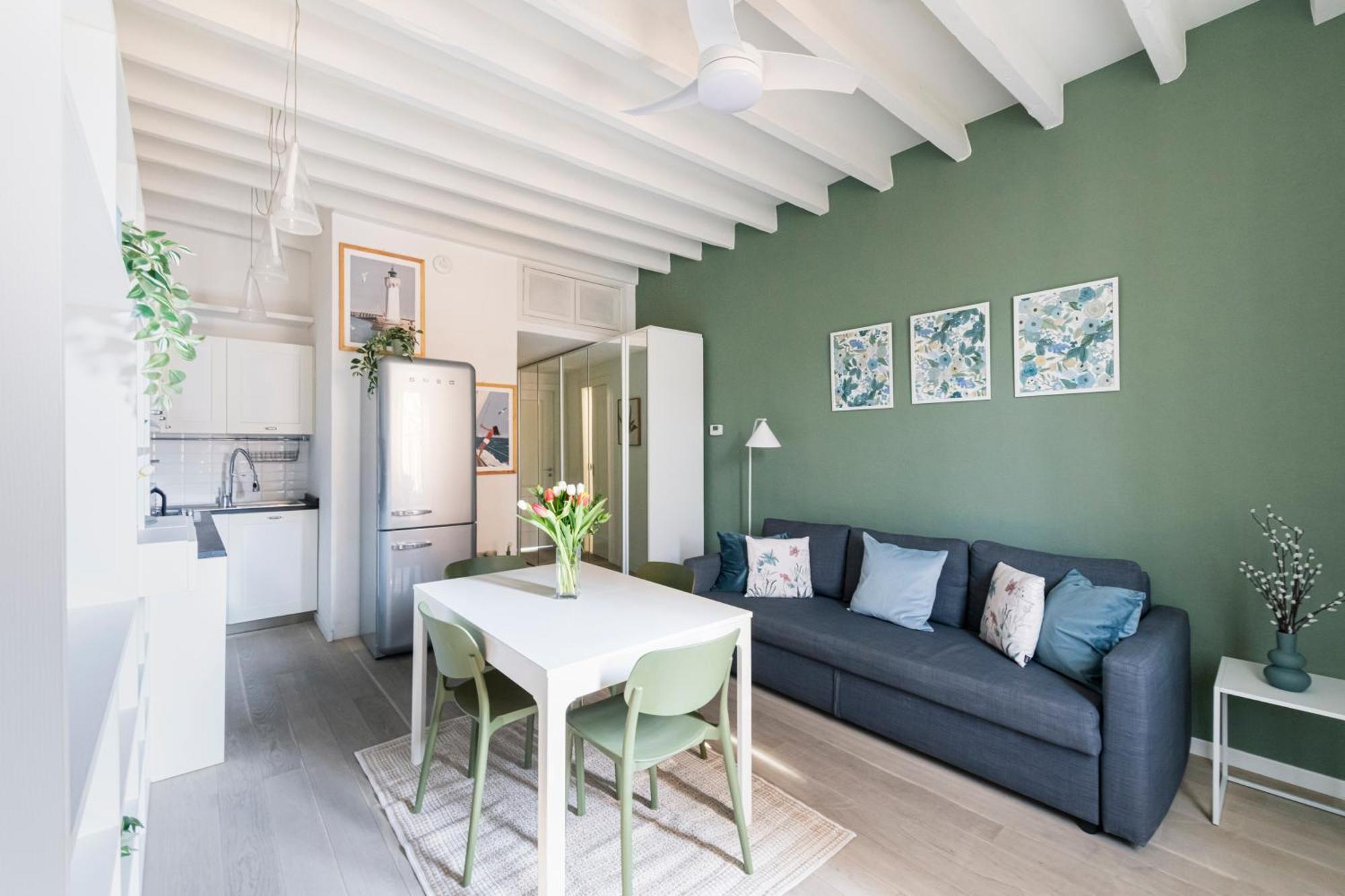 Lovely Apartment On The Navigli River By Easylife มิลาน ภายนอก รูปภาพ